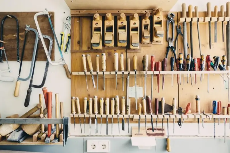 Engineering & Maintenance